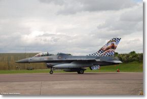 Viper F-16BM FAeB-349sqn-Dijon-Longvic-08juillet2008-DSC_0140.jpg